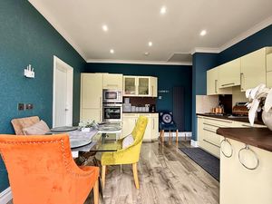 Photo 8- click for photo gallery